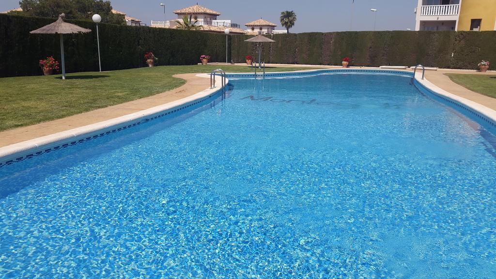 Apartamento Montegolf Con Terraza Privada Los Dolses 외부 사진
